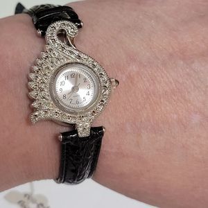 NWOT RHINESTONE SWAN WATCH WITH LEATHER BAND.